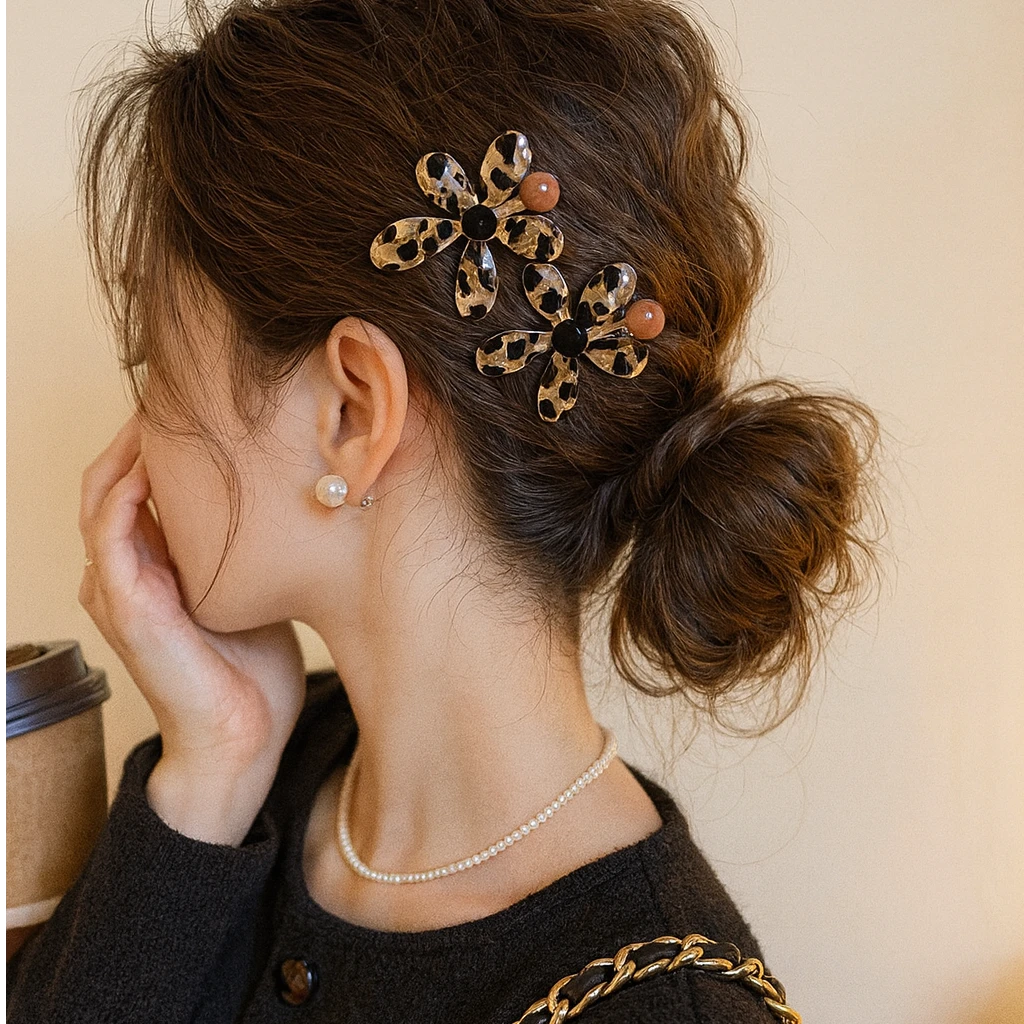 豹纹花朵一字发夹女侧边夹2025新款前额刘海夹子高级感碎发卡发饰