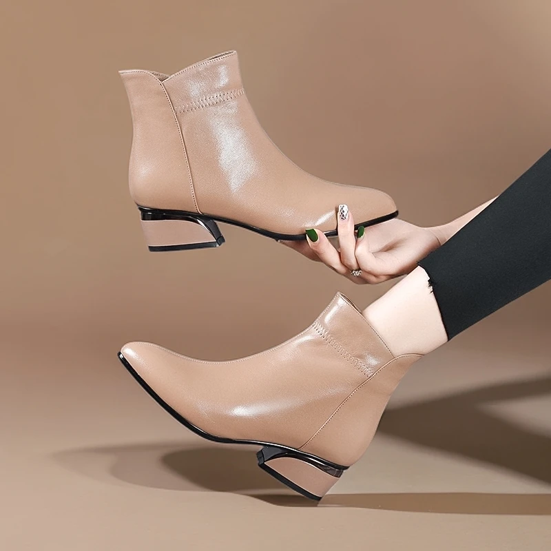 2025真皮牛皮软皮短筒靴低跟尖头短靴秋冬女侧拉链粗跟平底马丁靴