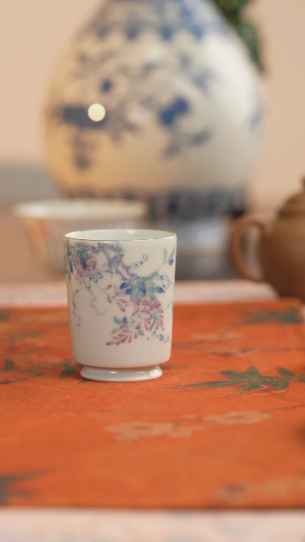 望玉斗彩紫气东来杯