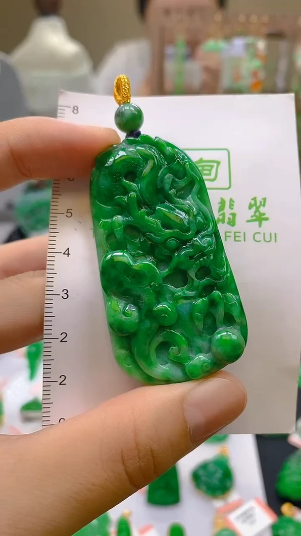 翡翠未镶嵌颈饰24小时鉴赏期 超时不退不换