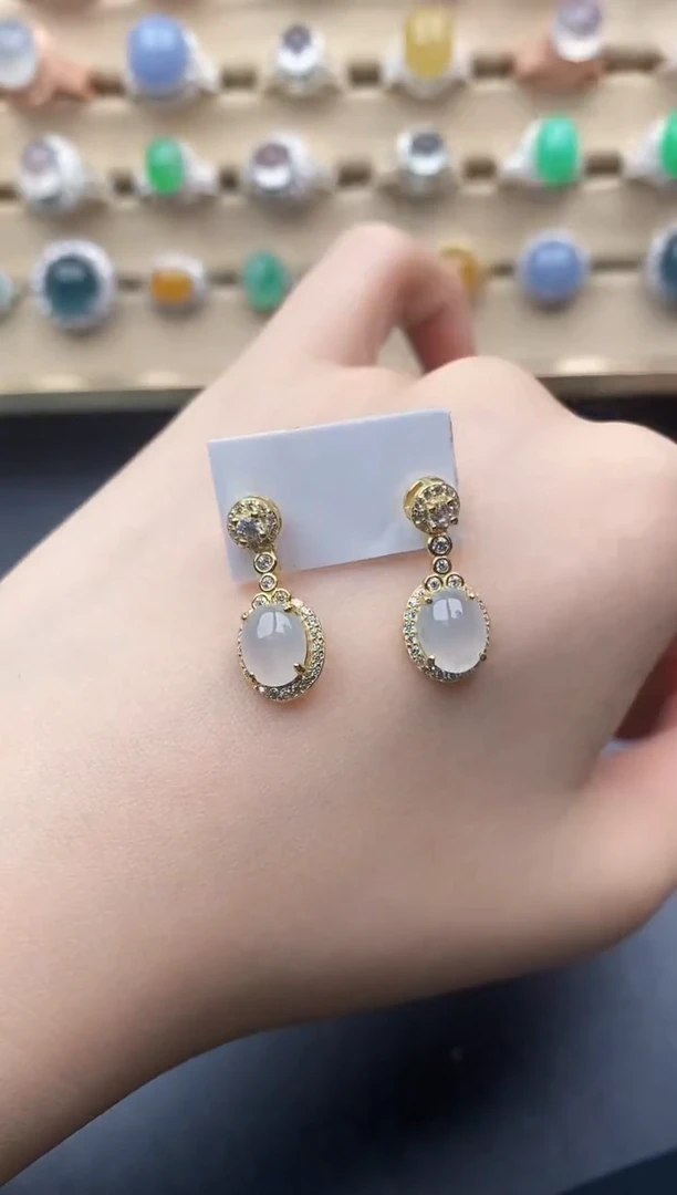 翡翠银S925镶嵌耳饰一物一证一礼盒