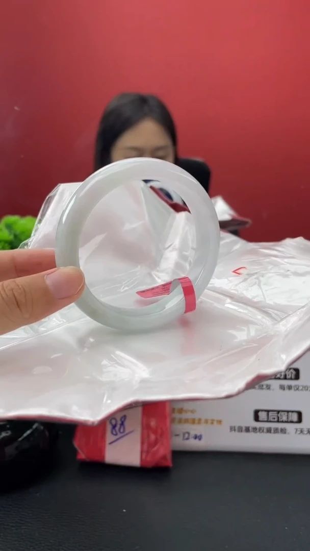 翡翠手镯未镶嵌10圈口58.6