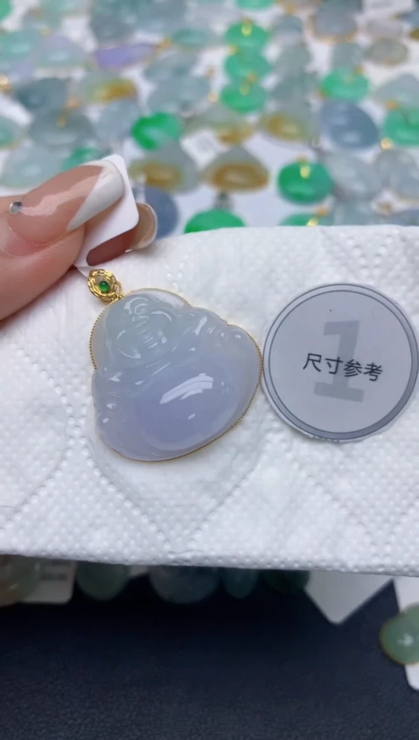 翡翠18K金镶嵌颈饰天然缅甸A货翡翠