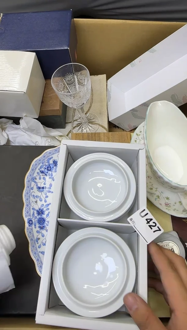 瓷片吴**偶中古商品谨慎参拍427