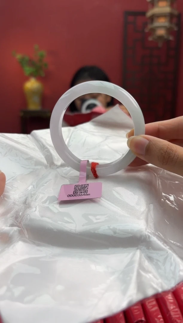 未镶嵌手镯翡翠翡翠手镯2