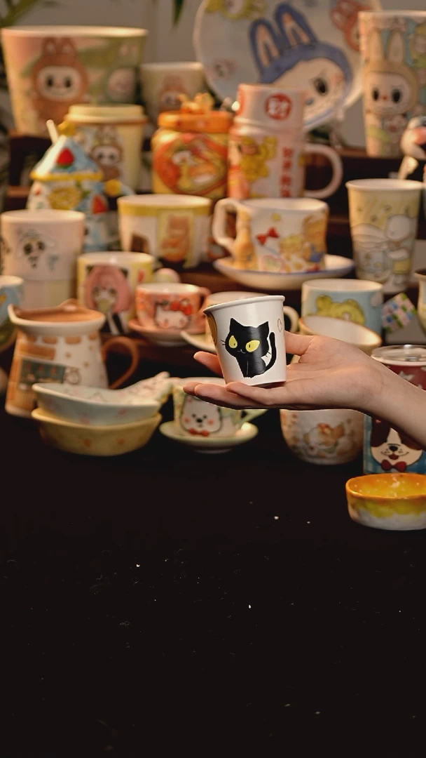 其他景德镇釉下彩手绘设计师款陶瓷