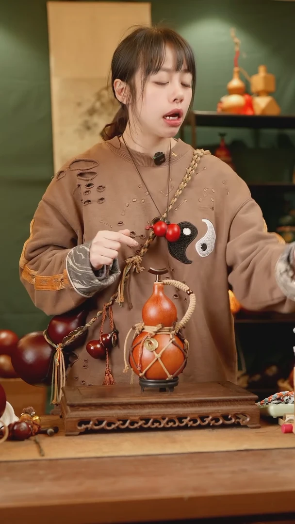 193号精品天然大漆酒葫芦一物一拍~