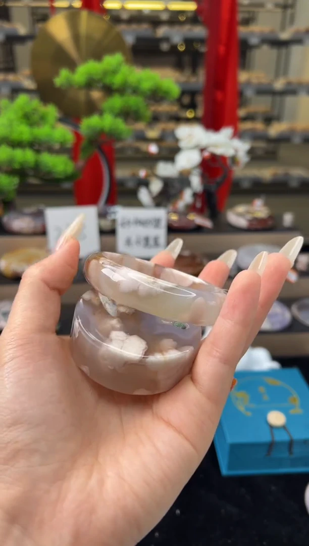 【闪购商品】石英质玉手镯未镶嵌58圈口（赠送镯心）21753