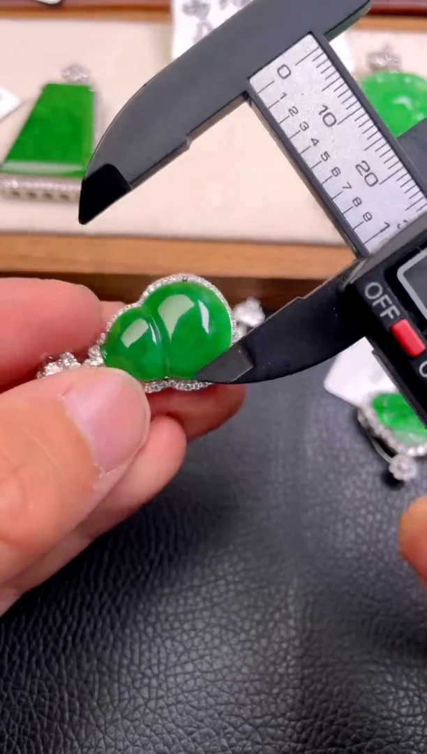 翡翠银S925镶嵌吊坠(不含链)吊坠