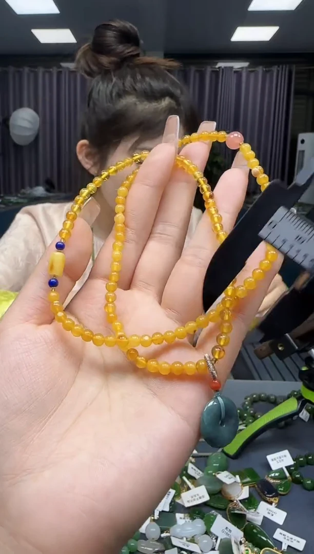 【闪购商品】蜜蜡颈饰未镶嵌11111111