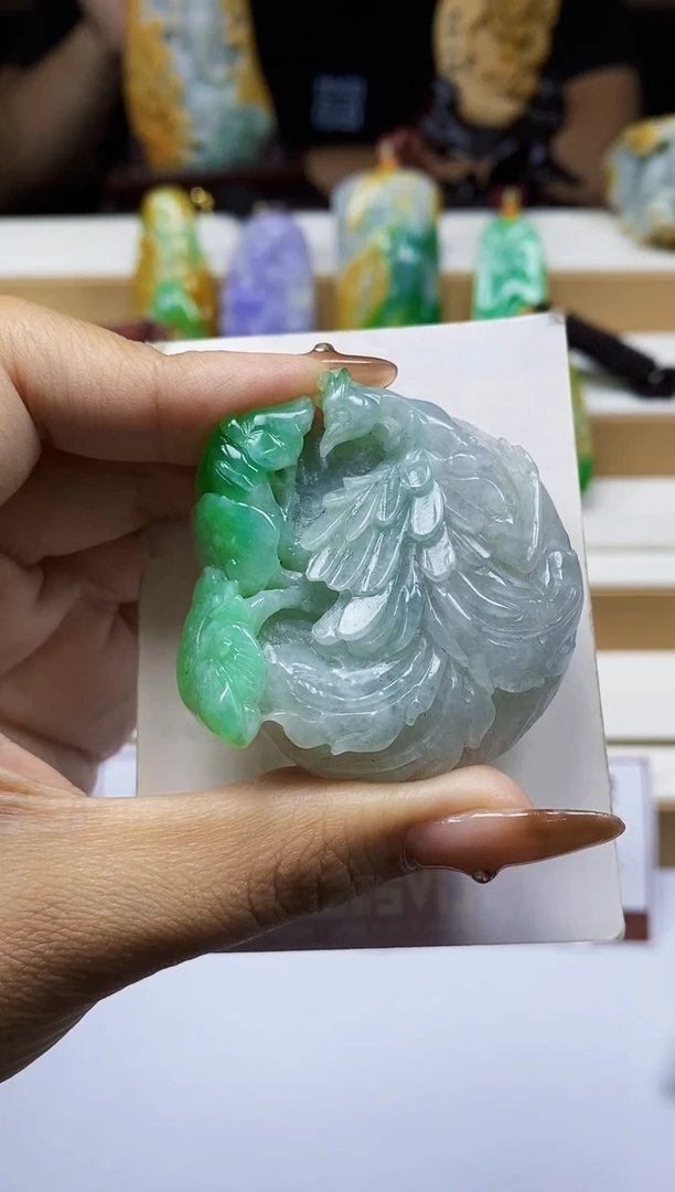 颈饰未镶嵌翡翠1