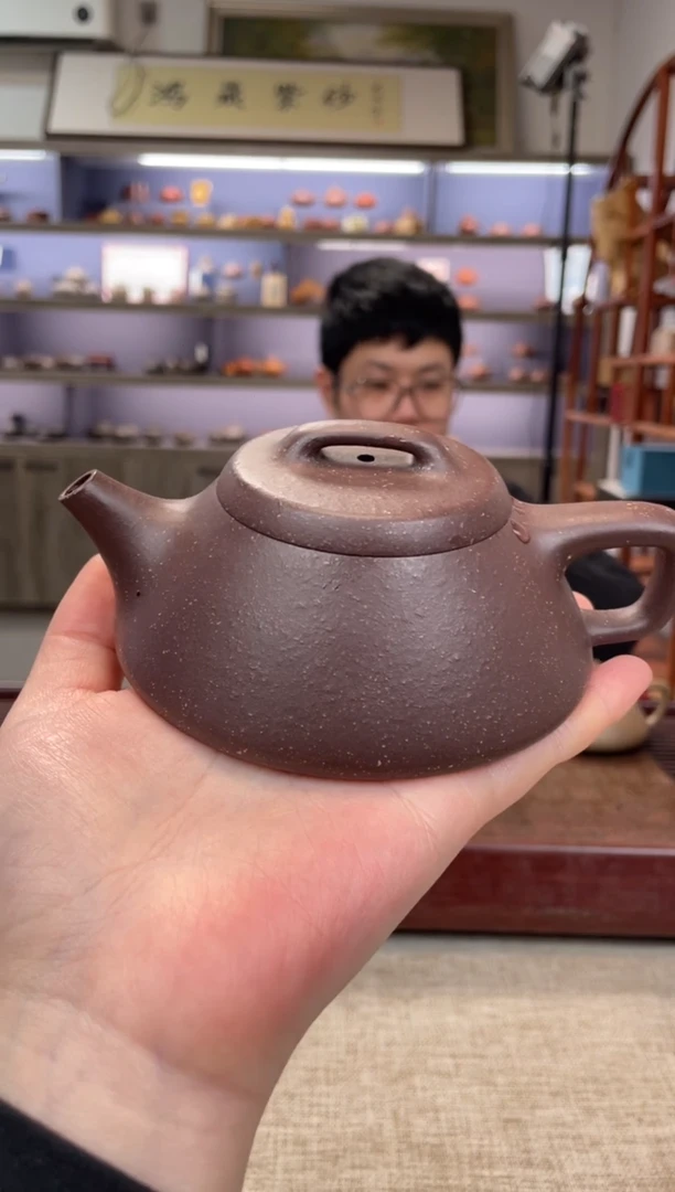 【闪购商品】紫砂茶壶粗砂 底槽清 坦克  矿标证书