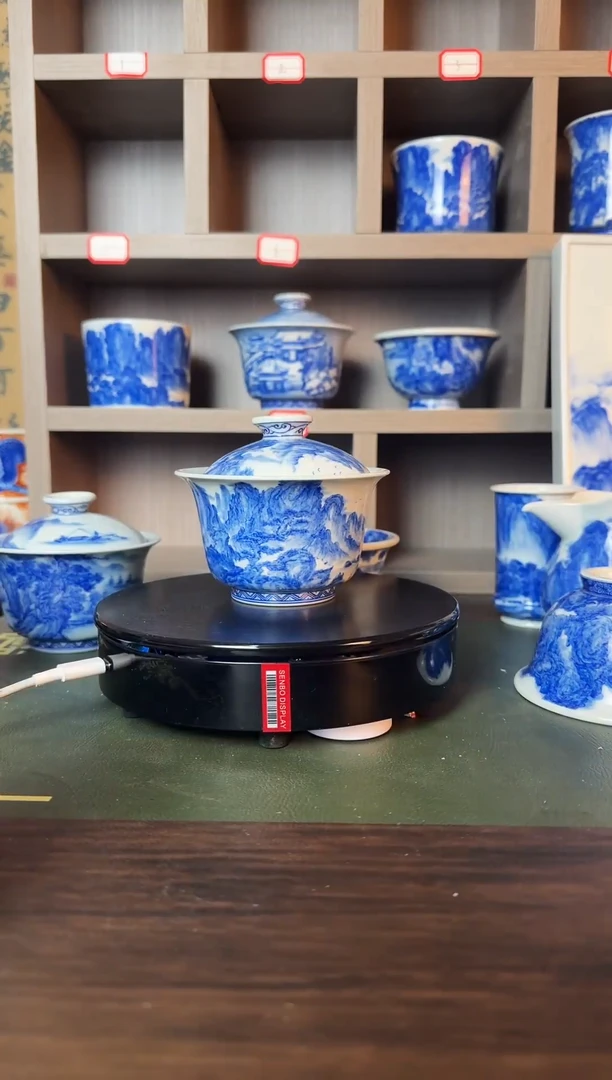 青花宋画山水盖碗