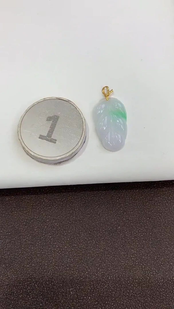颈饰18K金镶嵌翡翠天然缅甸a货翡翠(多样性发其一)