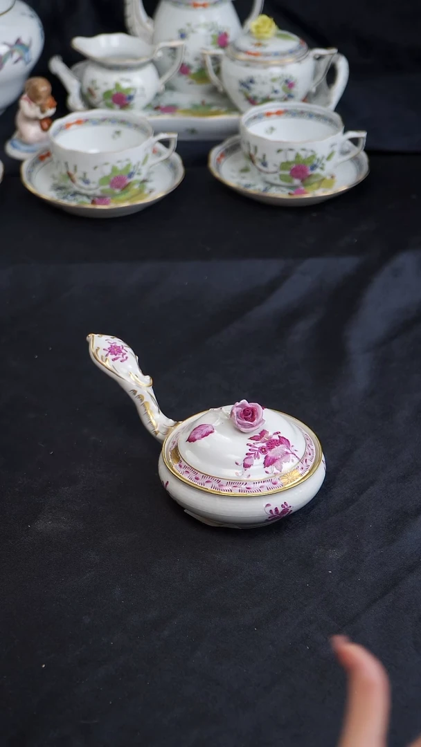 骨瓷婷婷中古器物如图所示83