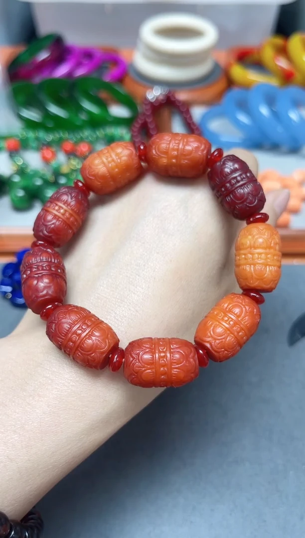 13号精品雕刻手串