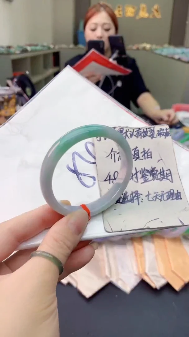 翡翠手镯未镶嵌0885401954