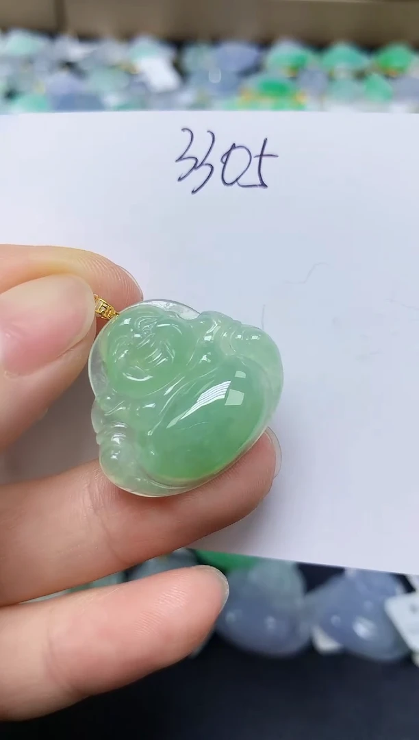 翡翠18K金镶嵌颈饰 天然缅甸翡翠A货