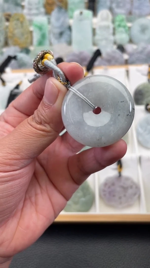 颈饰未镶嵌翡翠天然缅甸翡翠A货13