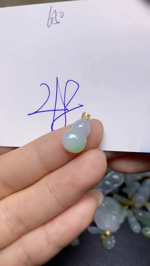 【闪购商品】翡翠挂件18K金镶嵌 天然翡翠A货