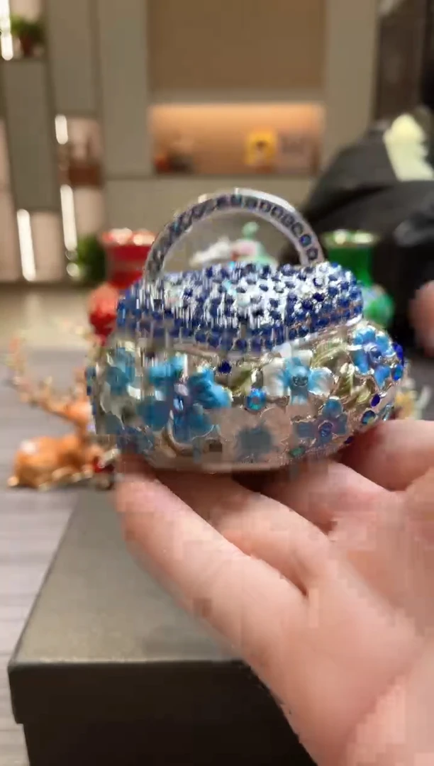 摆件珐琅彩七宝烧首饰盒