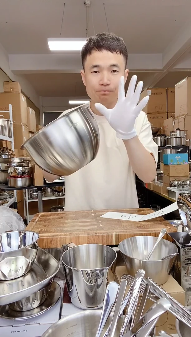 A10 微瑕20cm打蛋盆（使用）