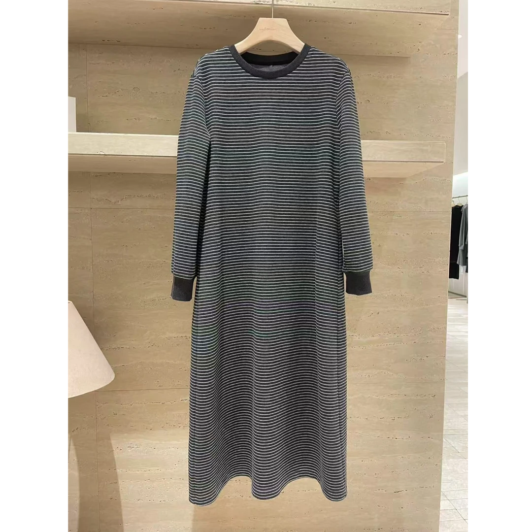 小余专享长袖连衣裙复古港风中长款女装秋季圆领休闲YSH33197