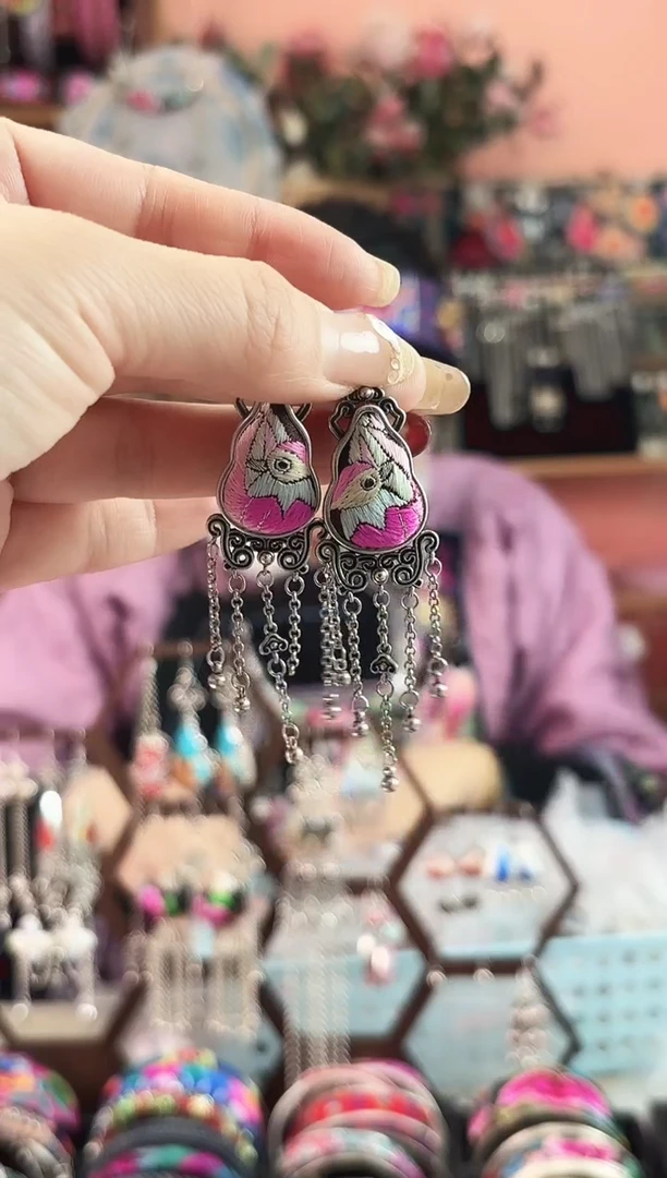 艺枝独绣手工饰品82