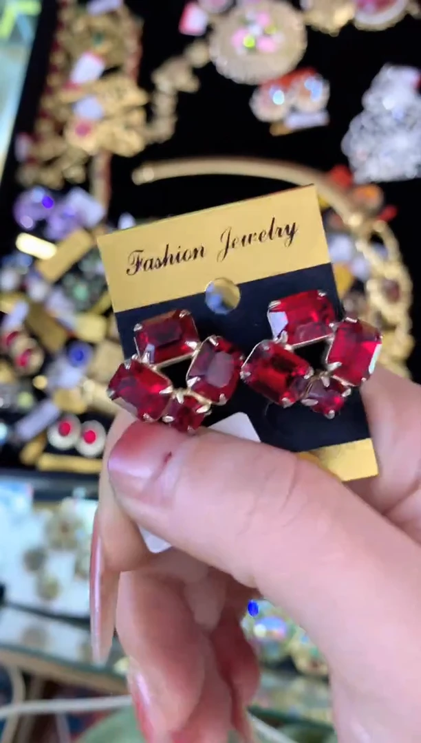 【闪购商品】瓷片楚楚中古珠宝甄选不退换