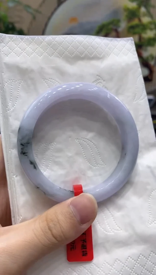 翡翠手镯未镶嵌6484