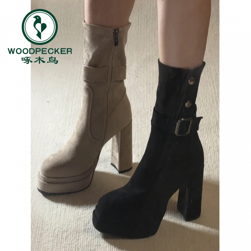 啄木鸟小众复古风粗跟显瘦短靴女2025新款秋季百搭增高高跟中筒靴
