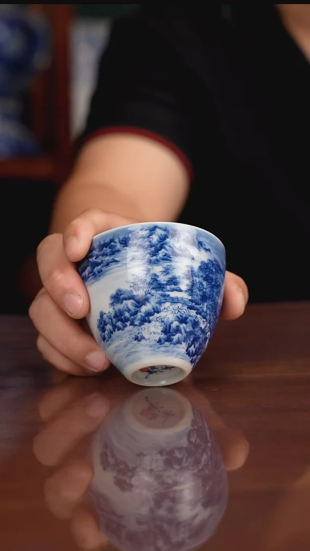 景琳藏青花北派山水