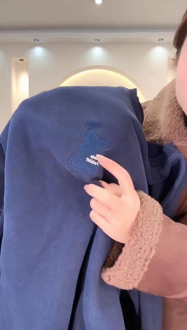 男女同款一件均码卫衣