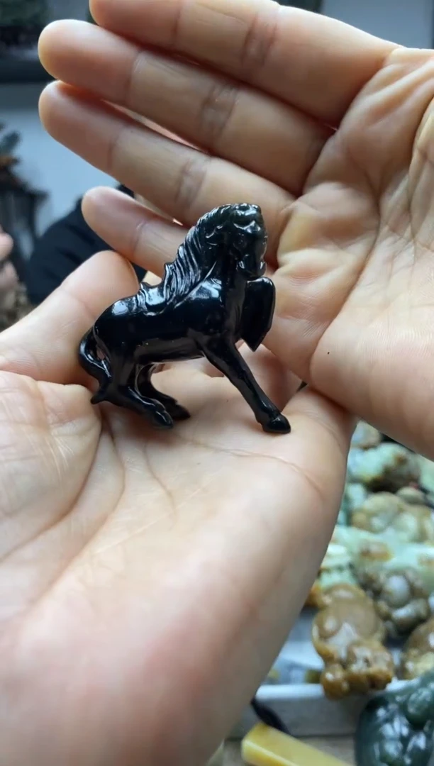 和田玉未镶嵌把件1