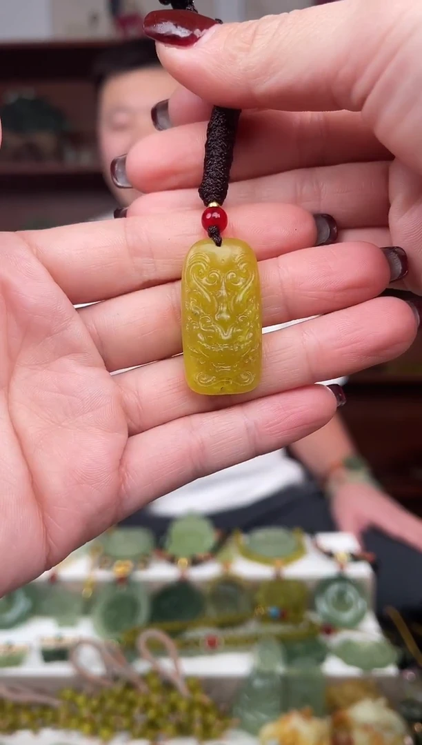 未镶嵌蛇纹石玉颈饰多样性发货拍一发一