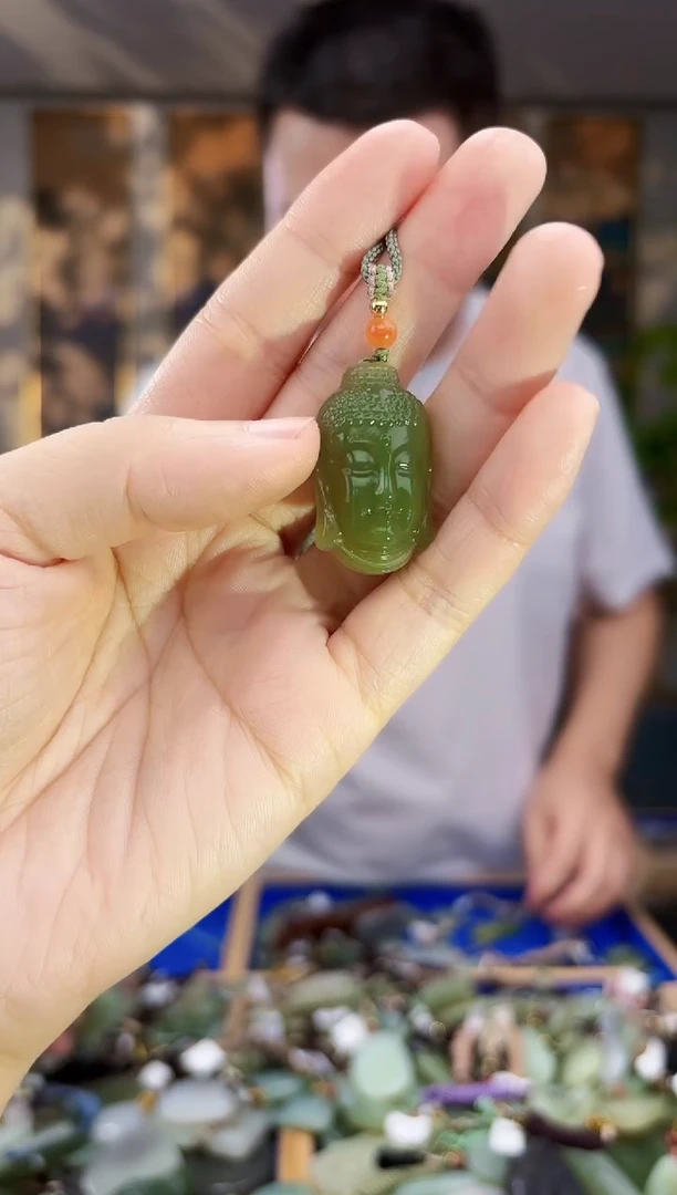 和田玉未镶嵌挂件拍一发一多样性发货