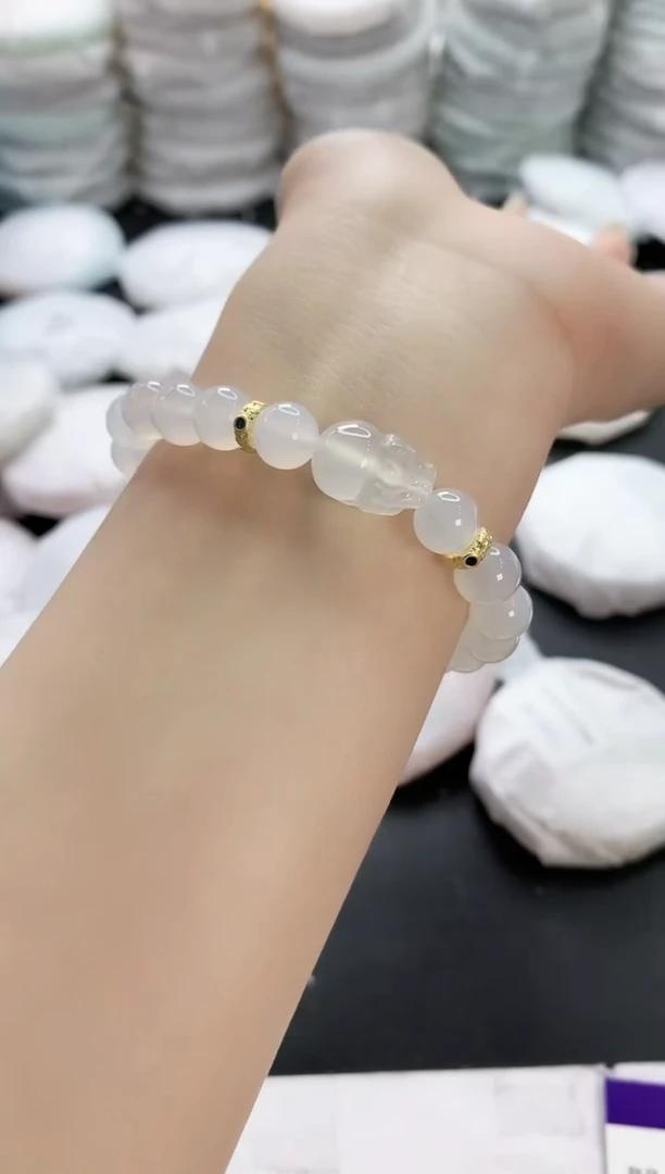 【闪购商品】玛瑙/玉髓手镯未镶嵌小的