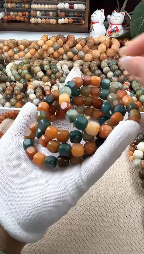 【闪购商品】菩提根/象牙果吊坠a381卡10