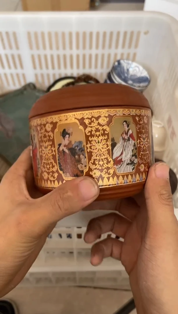 无运费险有瑕疵的摄影的产品有使用过的痕迹有点脏介意勿拍