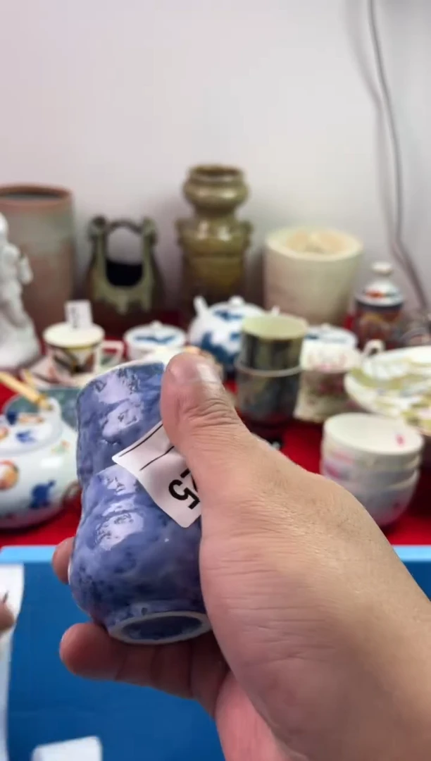 瓷片润**，77777777777 F925