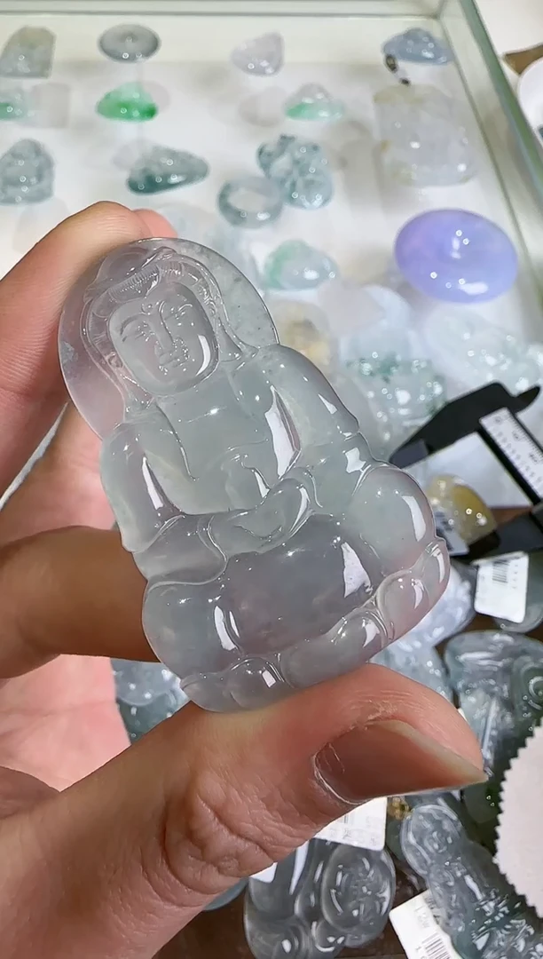 【闪购商品】翡翠吊坠(不含链)未镶嵌··