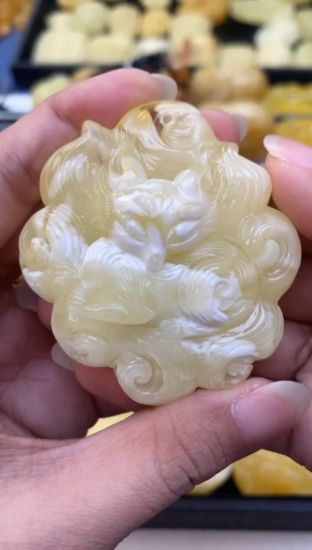未镶嵌琥珀裸石天然琥珀蜜蜡