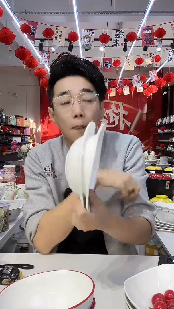 陶瓷2个大号哈哈哈哈