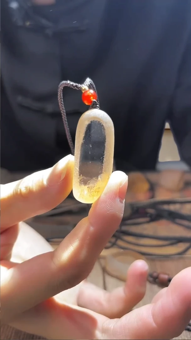 未镶嵌吊坠(赠链)水晶水晶