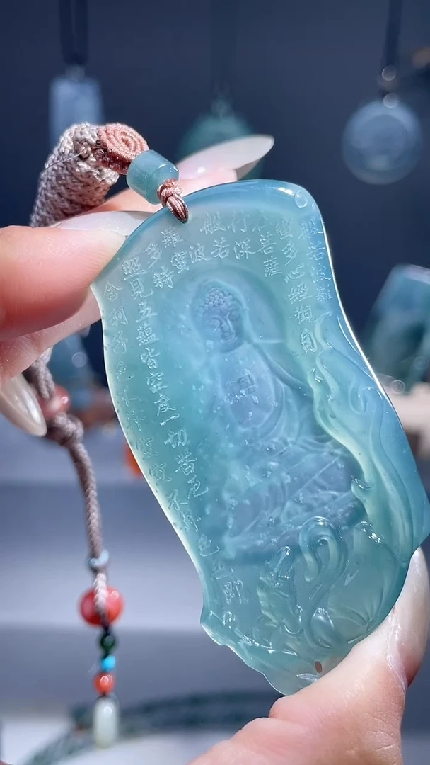颈饰未镶嵌翡翠佛牌