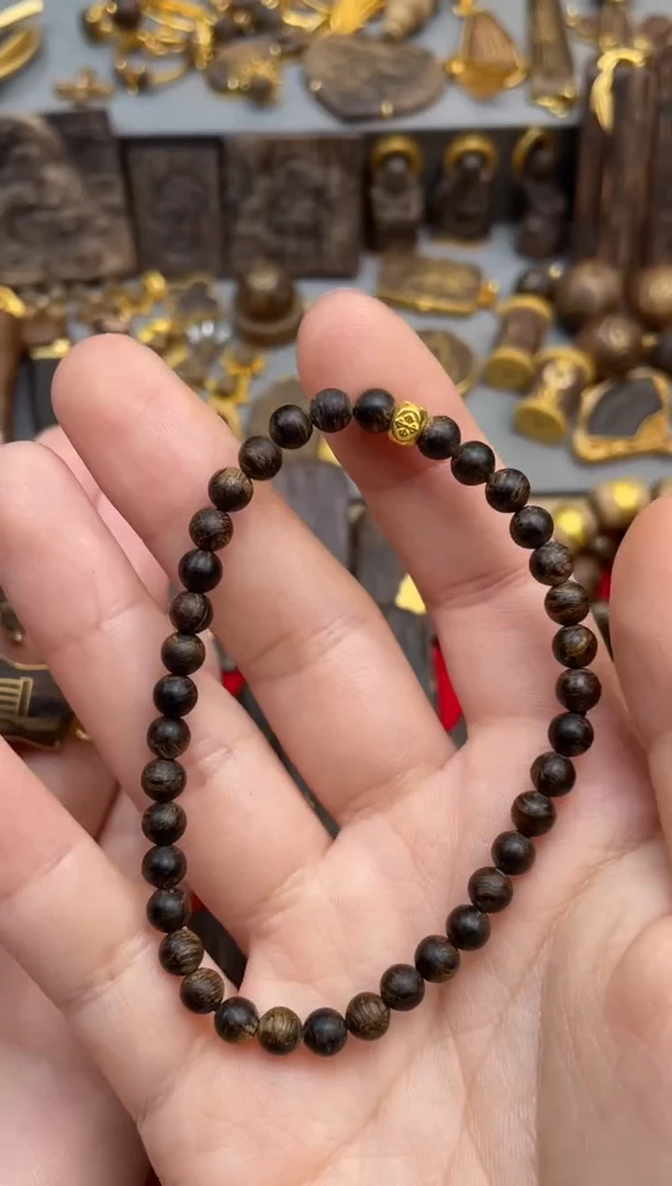 沉香吊坠沉香吊坠4