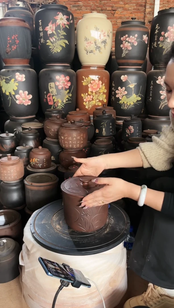 【闪购商品】壶瑕疵茶叶罐 小五饼古铜色   116