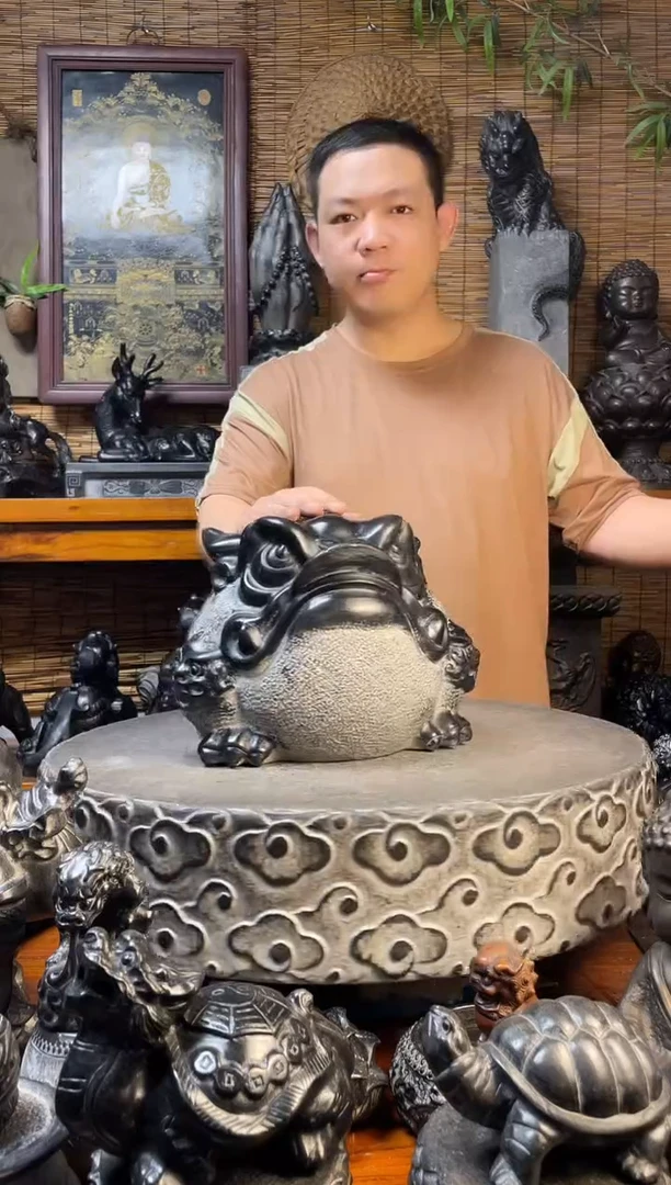 石材30金蟾天然青石雕刻