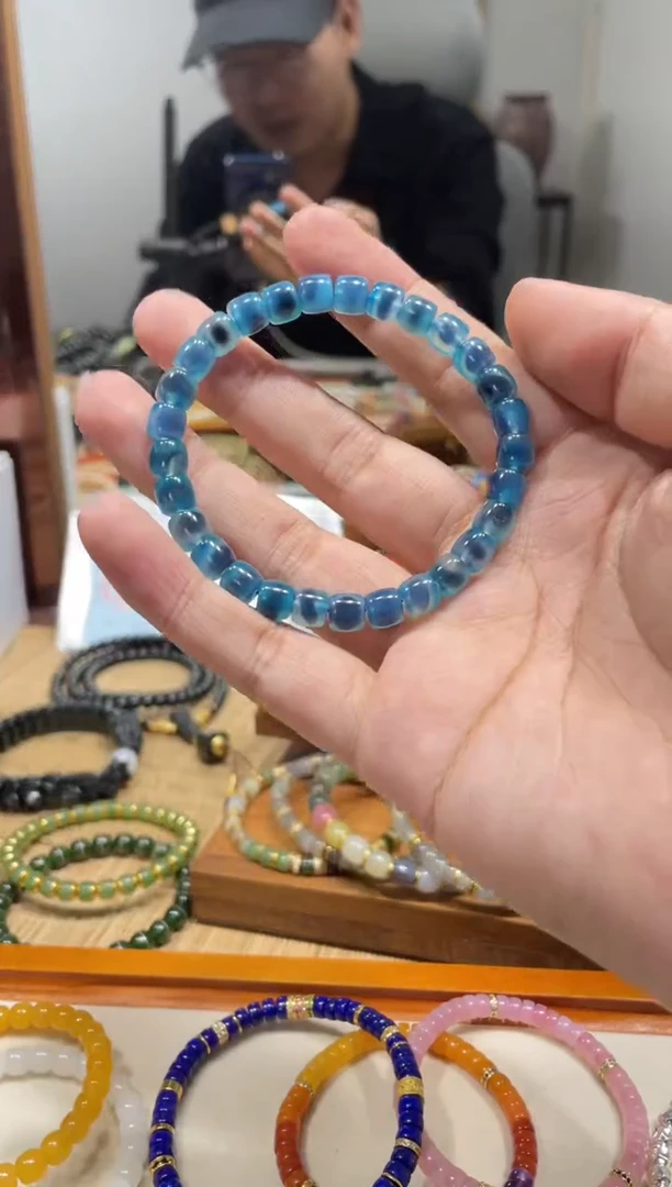 未镶嵌手串玛瑙/玉髓7mm直切蓝糖心玛瑙手串