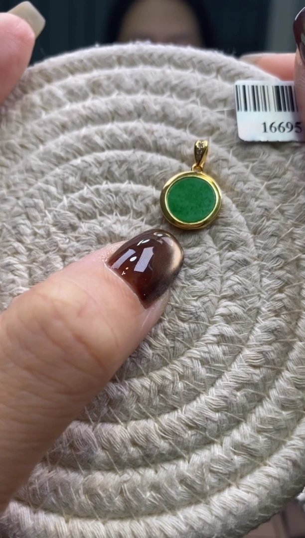 颈饰银S925镶嵌翡翠净货16695